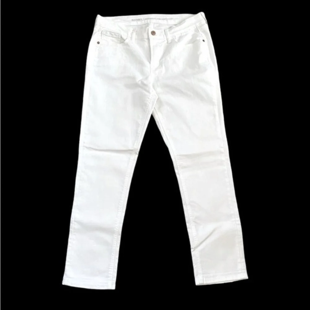 Old Navy White Cotton Boyfriend Straight Jeans Women Size 8 27" Inseam EXcellent - Picture 6 of 7